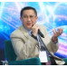 馮國桉博士，榮獲馬來西亞「拿督斯里（Datuk Seri）」榮銜，是具備國際視野的華  人企業家與資本運作高手